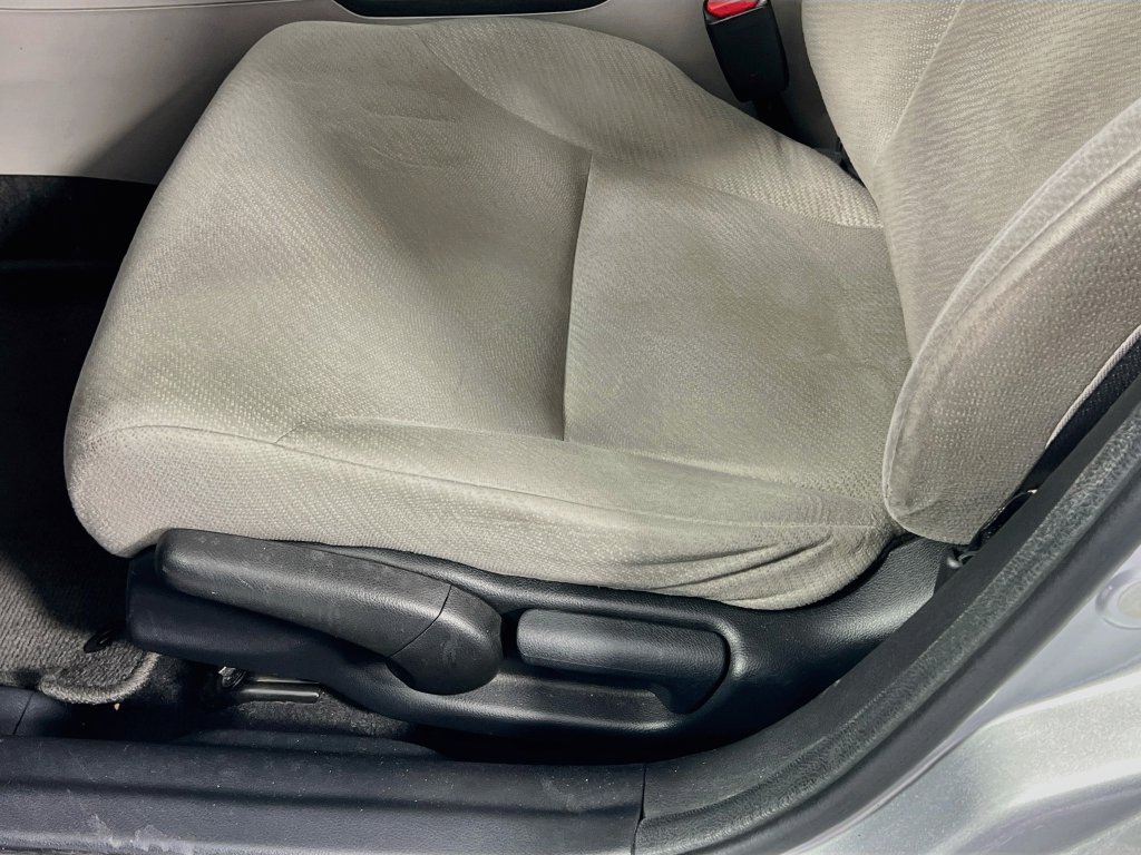 Used 2013 Honda Civic LX image 9