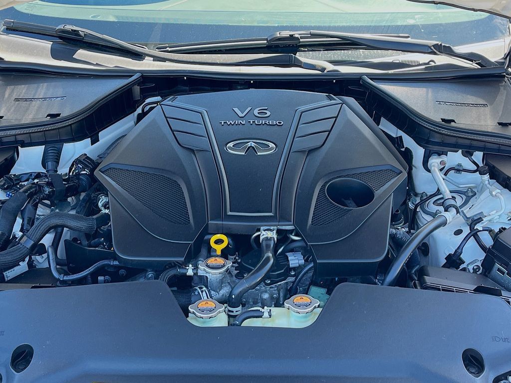 Used 2021 INFINITI Q60 Red Sport 400 w/ Cargo Package AWD/4WD image 31