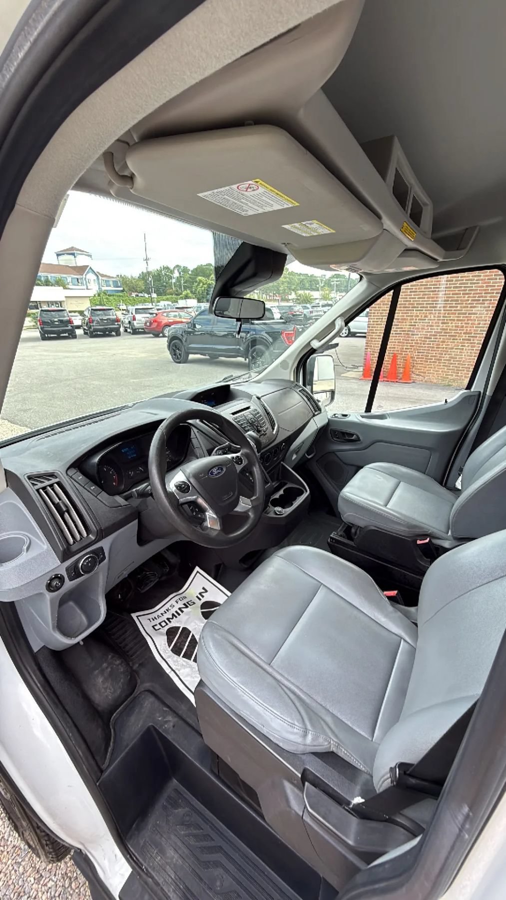 Used 2018 Ford Transit 350 148 Medium Roof RWD image 38