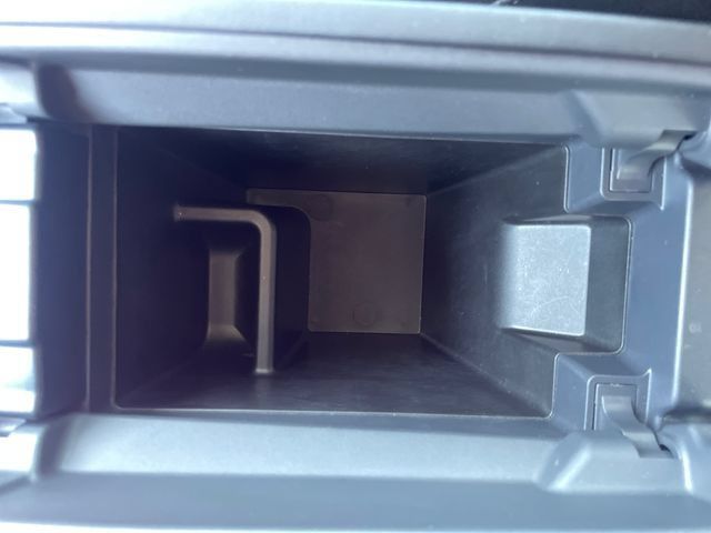 Used 2024 Nissan Rogue SV FWD image 19