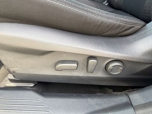 Used 2023 Subaru Outback Premium image 20