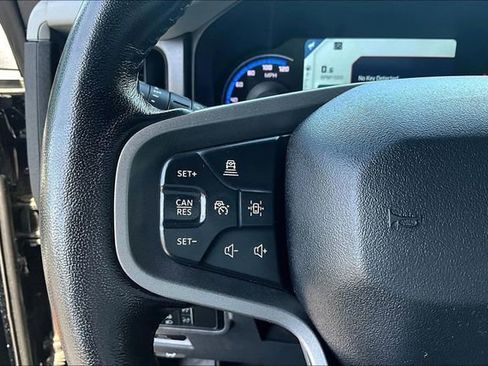 Used 2022 Ford Bronco Badlands AWD/4WD image 10