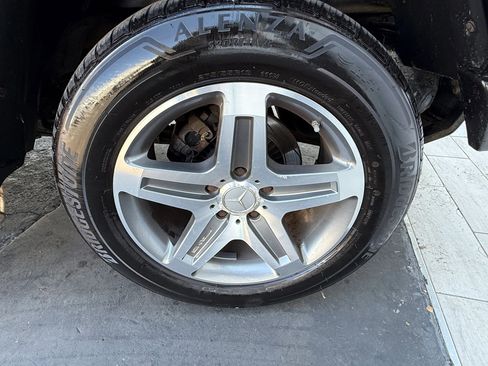 Used 2011 Mercedes-Benz G 55 AMG 4MATIC image 38