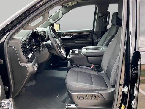 Used 2023 GMC Sierra 1500 Elevation w/ X31 Off-Road Package AWD/4WD image 8