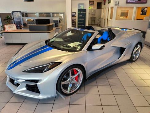 Used 2024 Chevrolet Corvette E-Ray w/ Chrome Exterior Badge Package AWD/4WD image 1