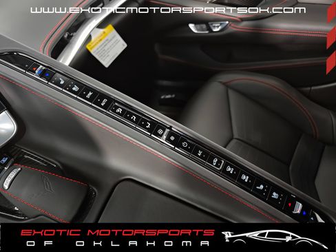 Used 2024 Chevrolet Corvette Z06 RWD image 33