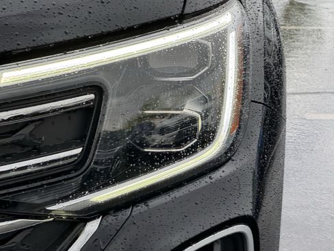 Certified 2024 Volkswagen Atlas SE FWD image 5