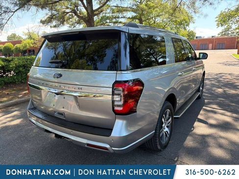 Used 2023 Ford Expedition Max Limited AWD/4WD image 3