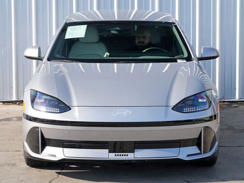 Used 2023 Hyundai Ioniq 6 SEL image 42