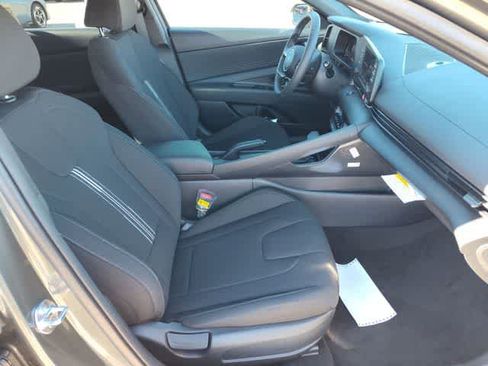 New 2026 Hyundai Elantra Sport FWD image 19