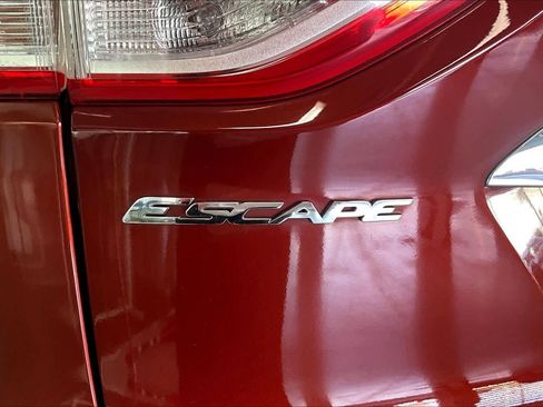 Used 2014 Ford Escape Titanium image 7