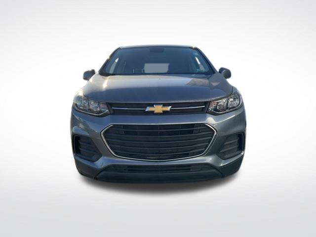 Used 2020 Chevrolet Trax LS w/ Tint and Cruise Package FWD image 2