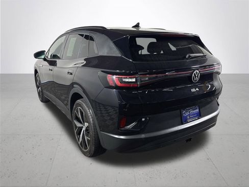 Certified 2023 Volkswagen ID.4 Pro S AWD/4WD image 8