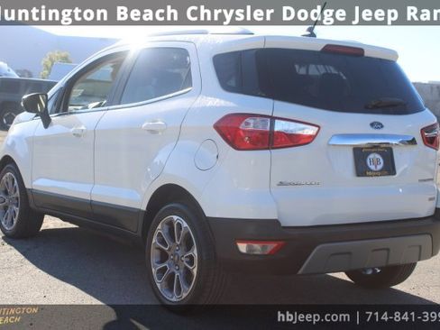 Used 2020 Ford EcoSport Titanium image 3