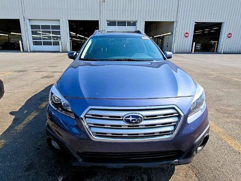 Used 2016 Subaru Outback 3.6R Limited AWD/4WD image 2
