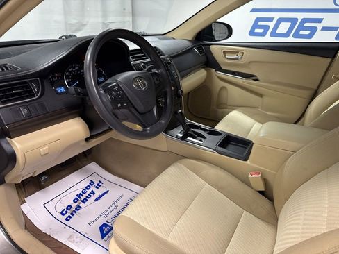 Used 2015 Toyota Camry LE image 20