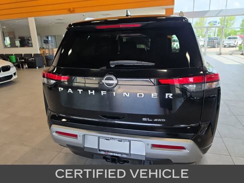 Used 2022 Nissan Pathfinder SL AWD/4WD image 9