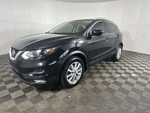 Used 2020 Nissan Rogue Sport SV w/ All-Weather Package AWD/4WD image 7