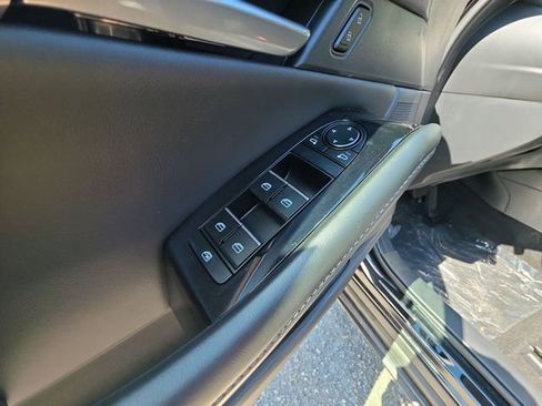 Used 2025 MAZDA CX-30 AWD 2.5 S w/ Select Sport Pkg image 13
