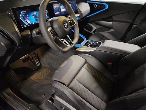 Used 2025 BMW X3 xDrive30i w/ Premium Package image 9