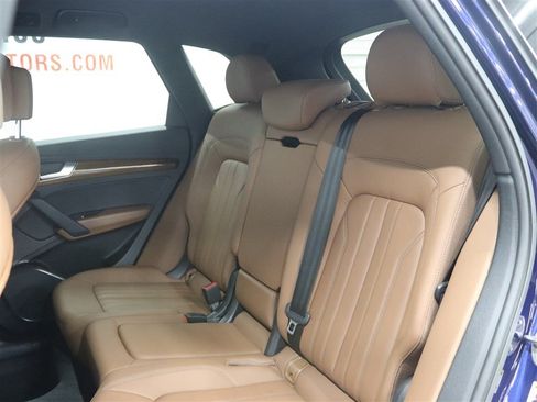 Used 2022 Audi Q5 2.0T Premium AWD/4WD image 16
