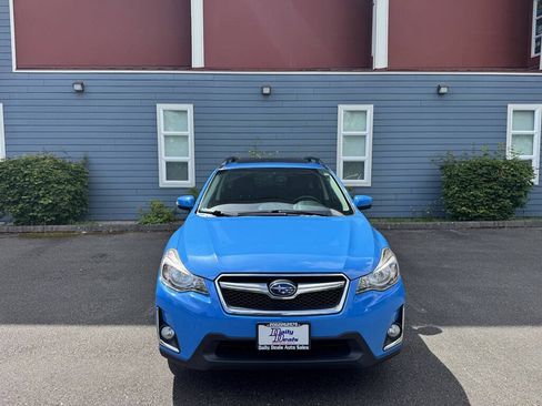 Used 2016 Subaru Crosstrek 2.0i Limited AWD/4WD image 8