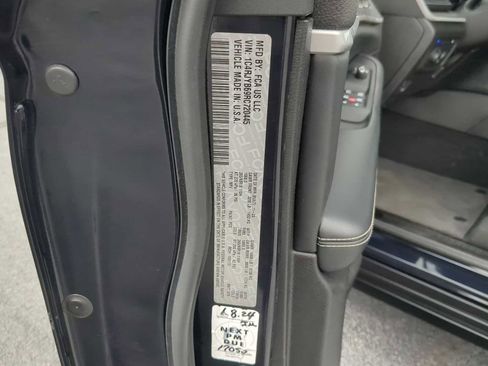 Used 2024 Jeep Grand Cherokee Limited 4xe image 32