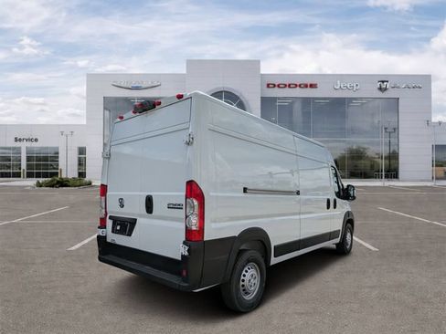 New 2026 RAM ProMaster 2500 w/ Premium Convenience Group FWD image 3