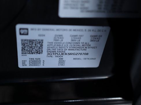 Used 2024 GMC Sierra 1500 Elevation image 37