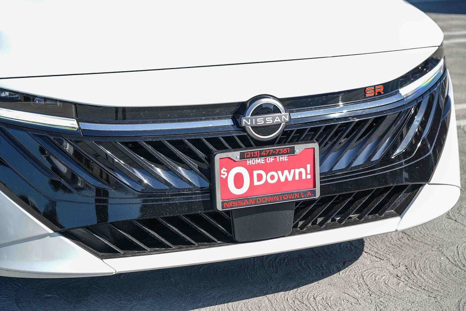 New 2027 Nissan Sentra SR w/ Floor Mat Package FWD image 5