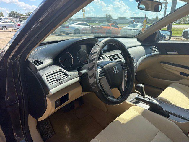 Used 2012 Honda Accord LX image 16
