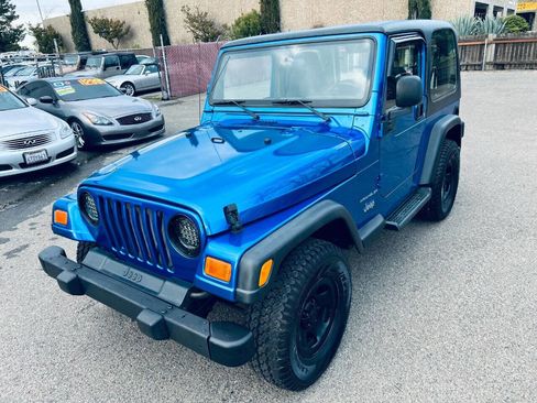 Used 2003 Jeep Wrangler X image 3