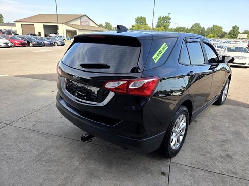 Used 2020 Chevrolet Equinox LS image 5