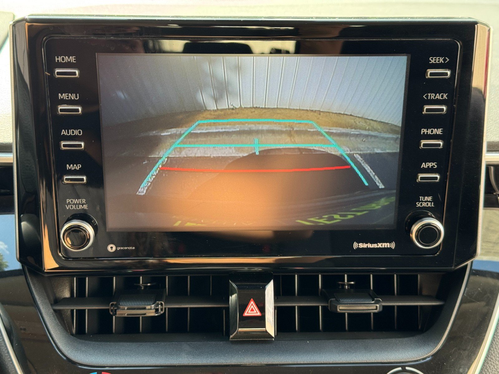 Used 2021 Toyota Corolla LE FWD image 23
