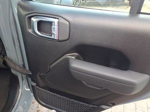 New 2026 Jeep Gladiator Sport image 16