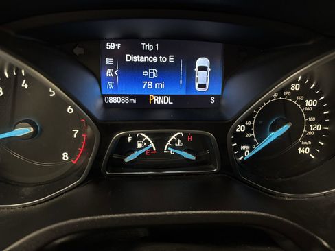 Used 2015 Ford Focus SE image 16