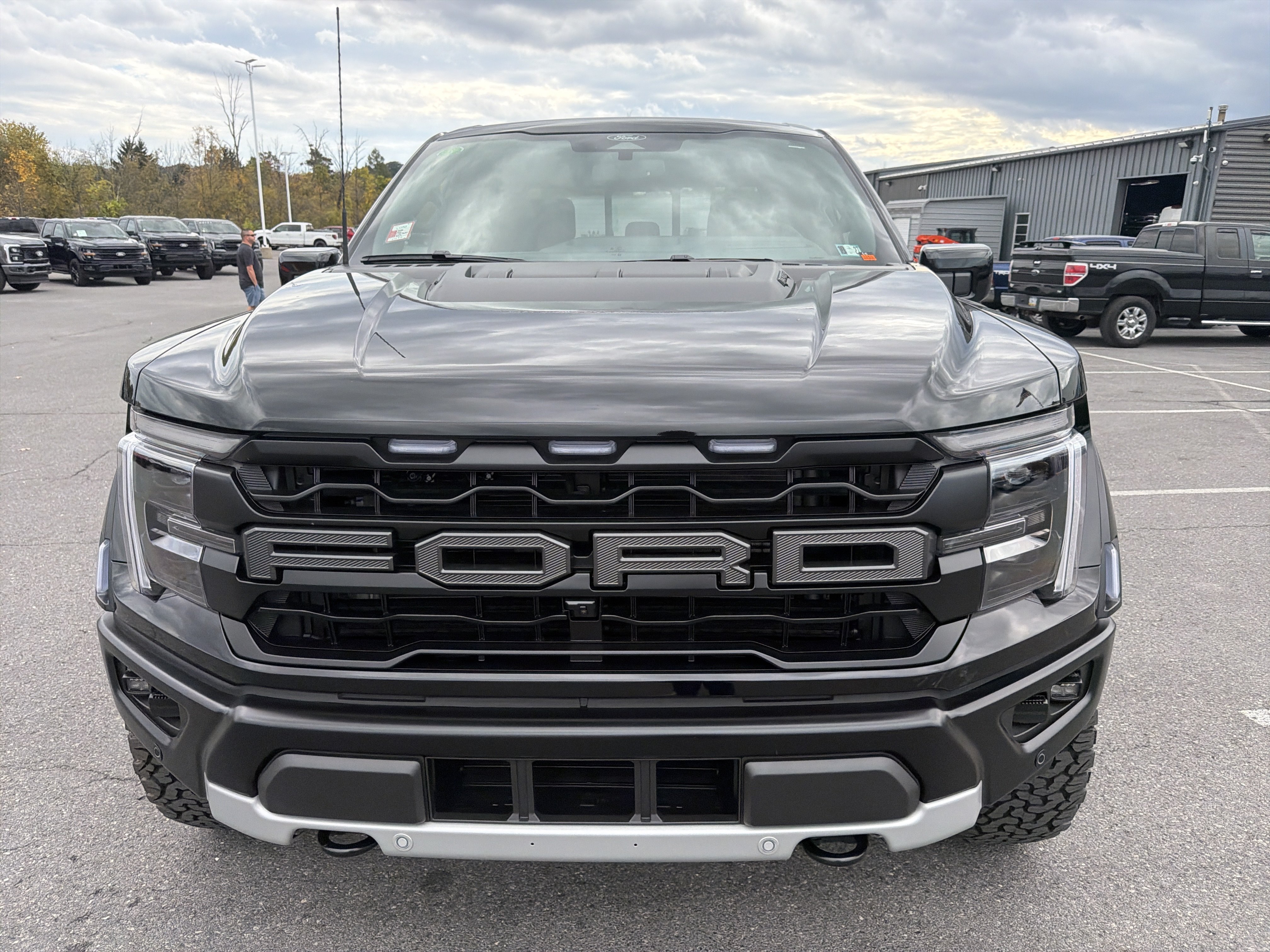 New 2026 Ford F150 Raptor AWD/4WD image 9