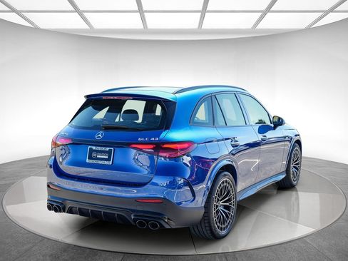 New 2026 Mercedes-Benz GLC 43 AMG 4MATIC image 4