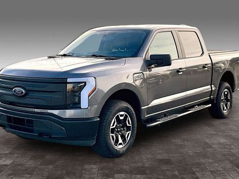 Used 2022 Ford F150 Lightning Pro AWD/4WD image 24