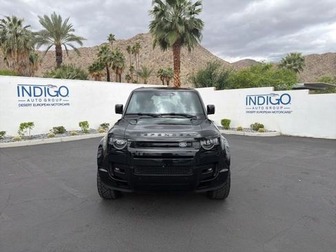 Used 2021 Land Rover Defender 110 X-Dynamic HSE image 2