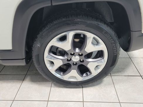 Used 2020 Jeep Compass Limited image 52