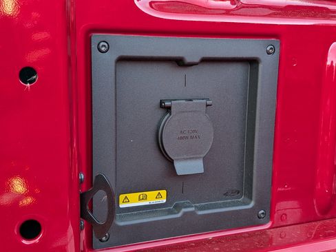 New 2025 Ford F150 XLT w/ Equipment Group 302A MID image 9