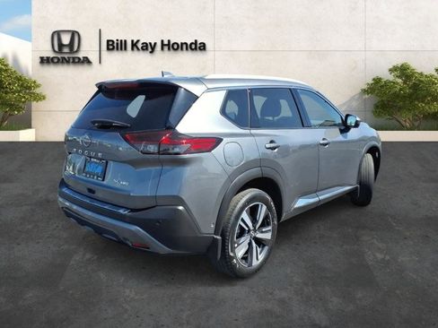 Used 2023 Nissan Rogue SL w/ SL Premium Package AWD/4WD image 3