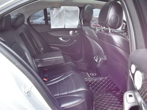 Used 2015 Mercedes-Benz C 300 4MATIC Sedan w/ Premium 1 Package image 40