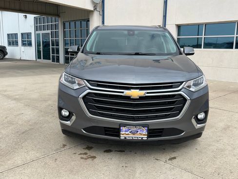 Used 2018 Chevrolet Traverse Premier w/ LPO, Floor Liner Package AWD/4WD image 2