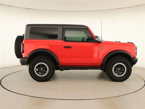 Used 2024 Ford Bronco Badlands AWD/4WD image 8