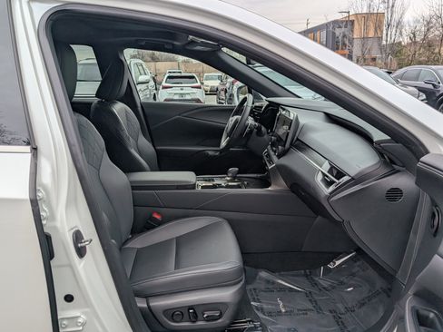 Certified 2024 Lexus RX 350 Premium image 11