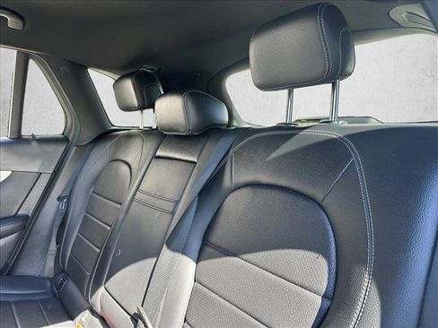 Used 2022 Mercedes-Benz GLC 300 GLC 300 image 23