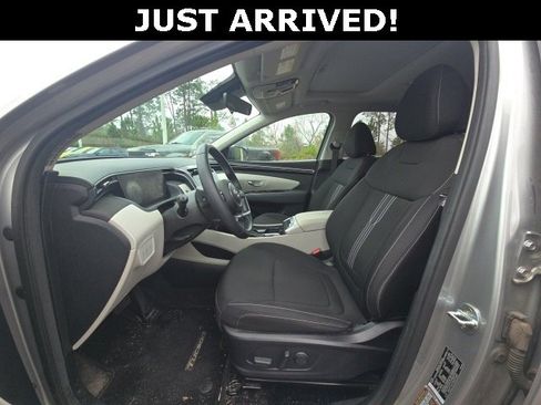Certified 2022 Hyundai Tucson SEL w/ Convenience Package image 11