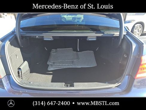 Used 2014 Mercedes-Benz E 350 4MATIC Sedan image 8